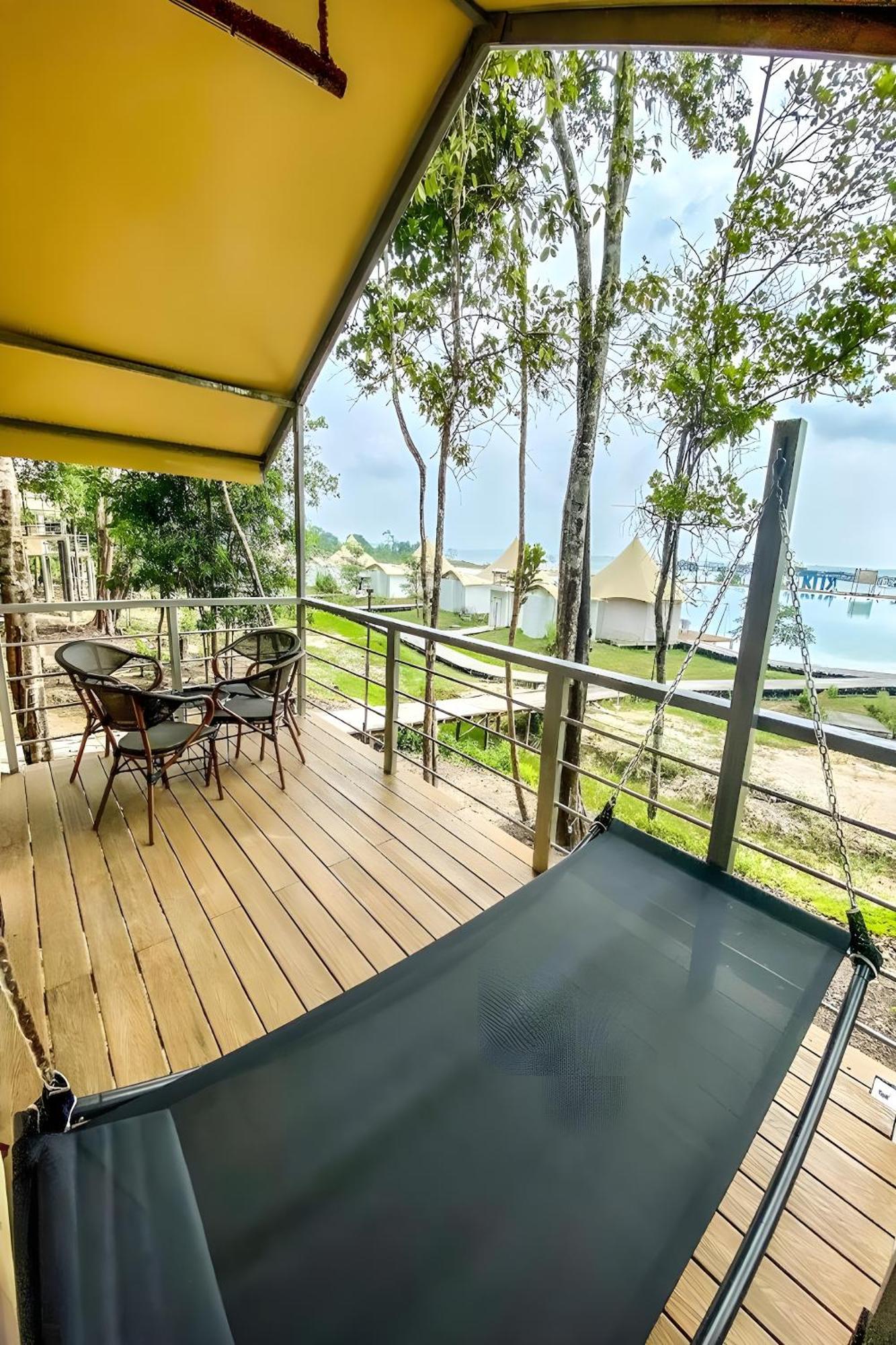 Kiki Beach Resort, Batam Galang Island Exterior photo
