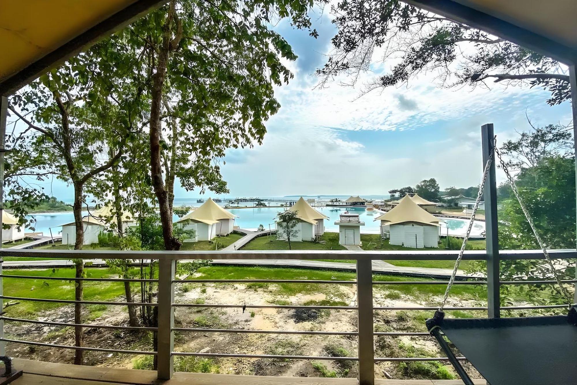 Kiki Beach Resort, Batam Galang Island Exterior photo